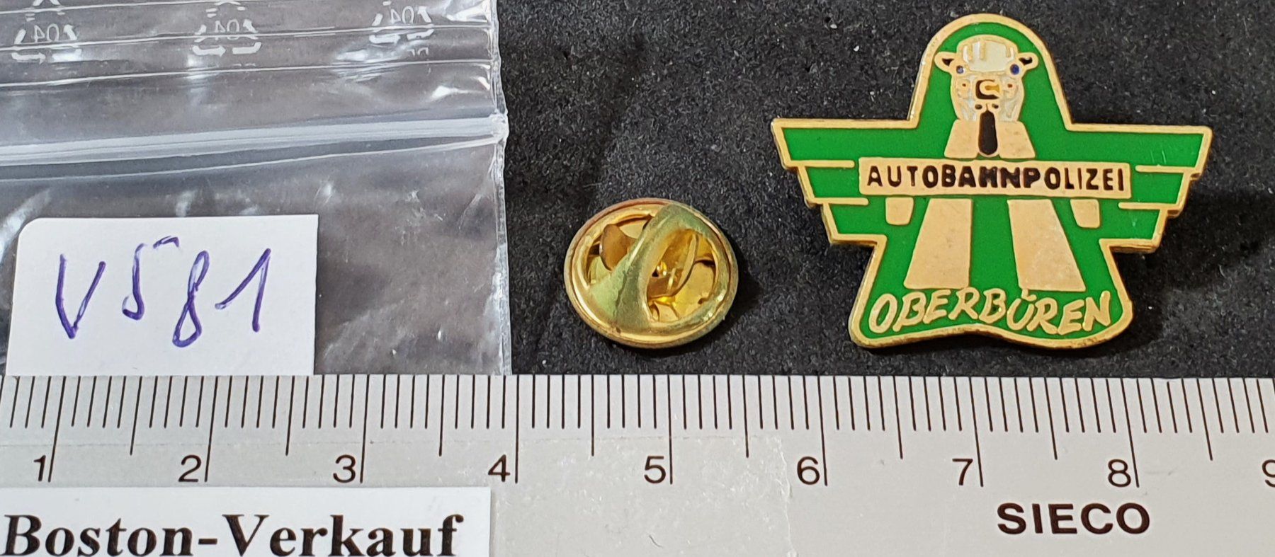 Placchette & Badge: V581 - Pin Autobahn Polizei Oberbüren – Usato da Reinach BL venduto da Boston-Verkauf 1