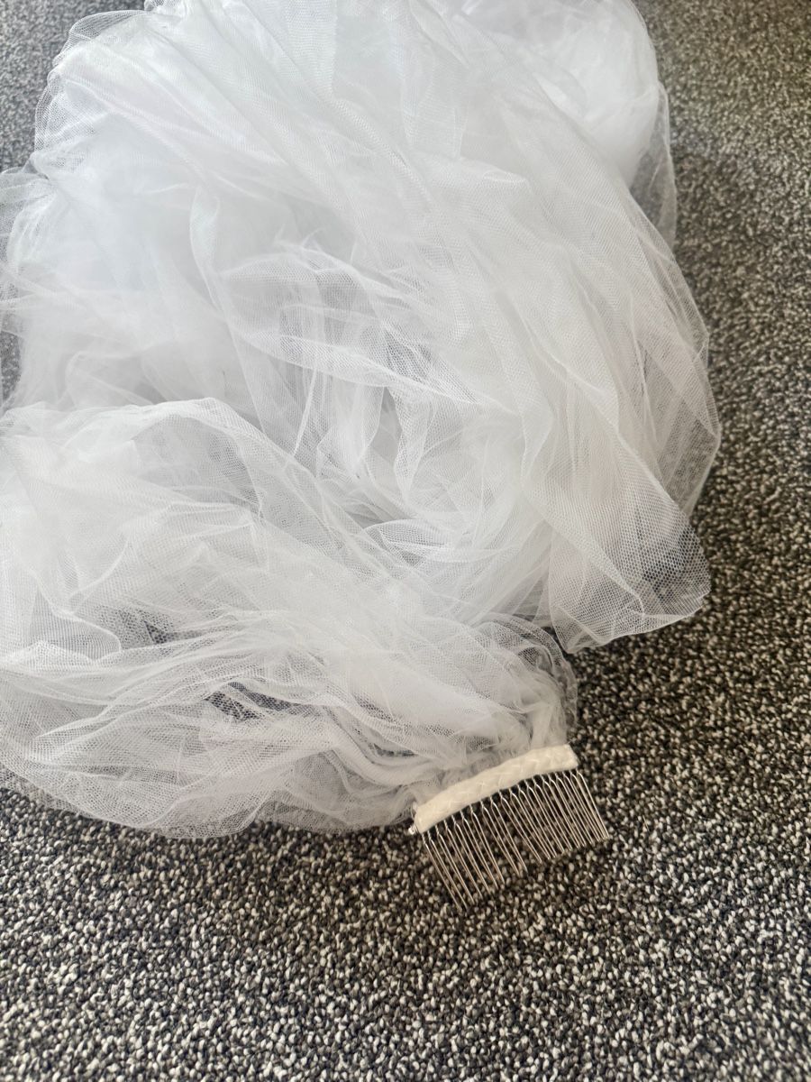 Accessori per capelli: Schleier Rime Arodaky  – Usato da Wil SG venduto da mic_bfh7 2