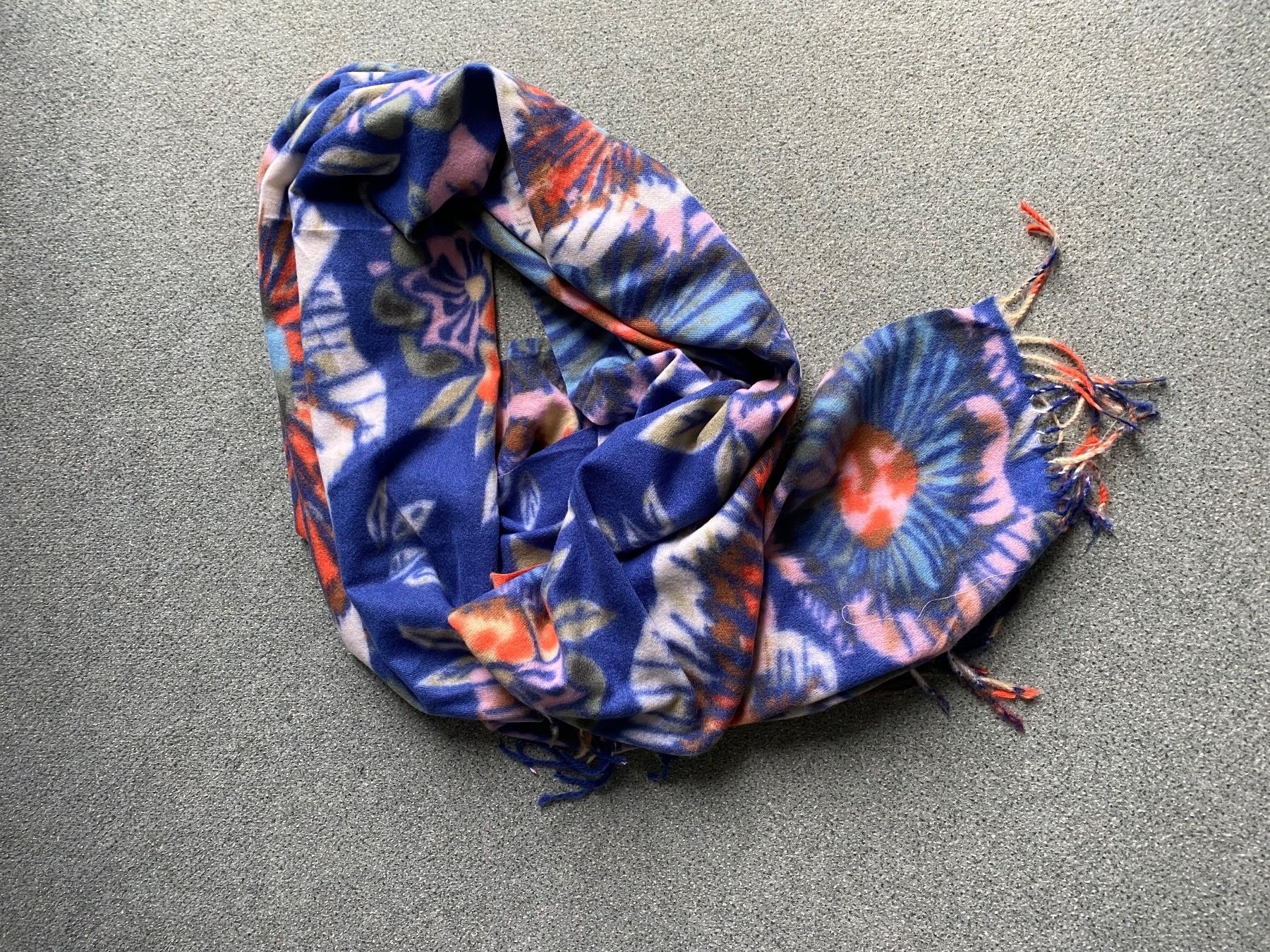 Foulard & Sciarpe: Warmer, weicher, bunter  Schal – Nuovo (secondo la descrizione) da Wangen SZ venduto da futura14 2
