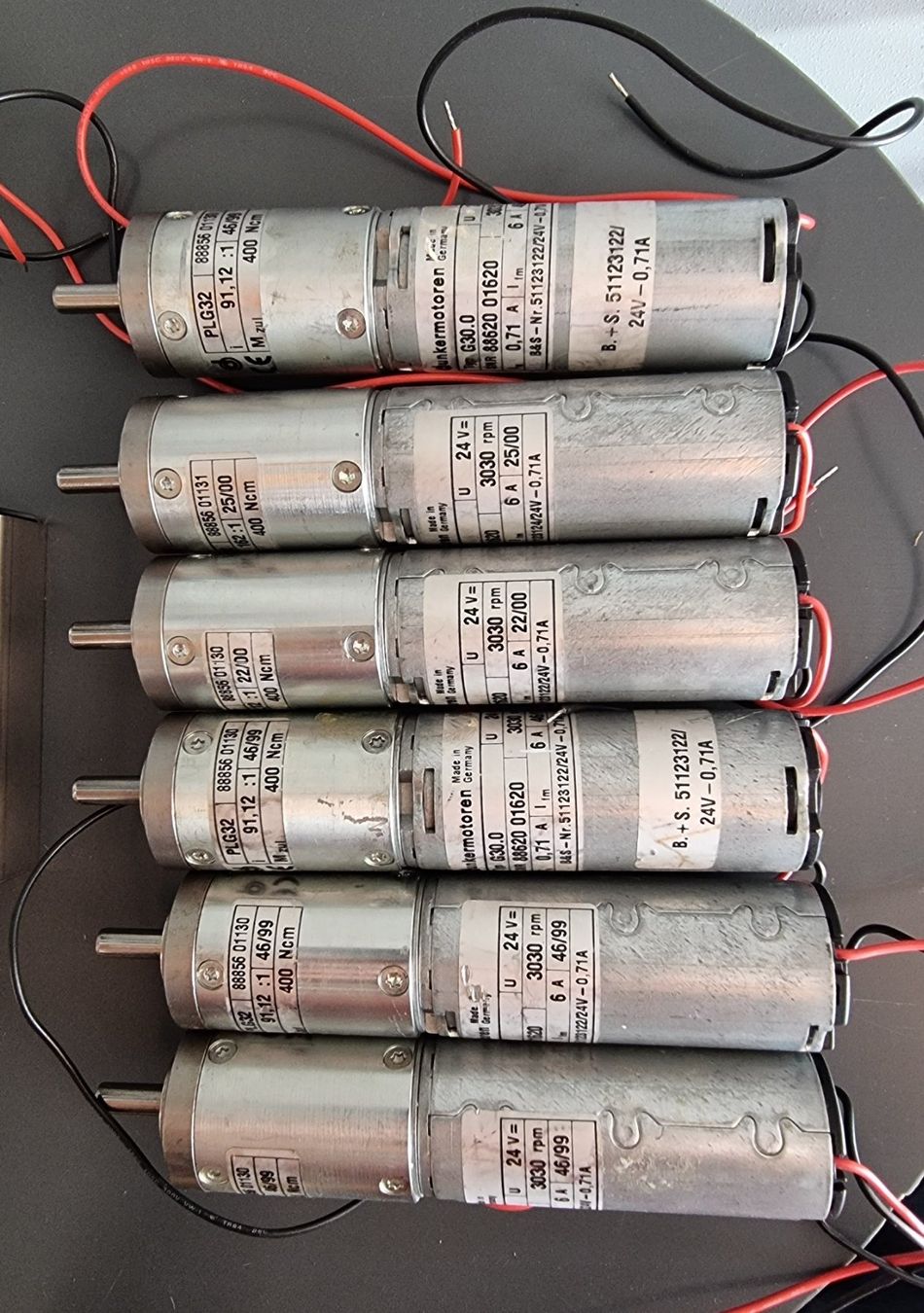 Motoren: Dunkermotoren 24VDC, 6 Stück – Gebraucht aus Zuzgen von ricard11