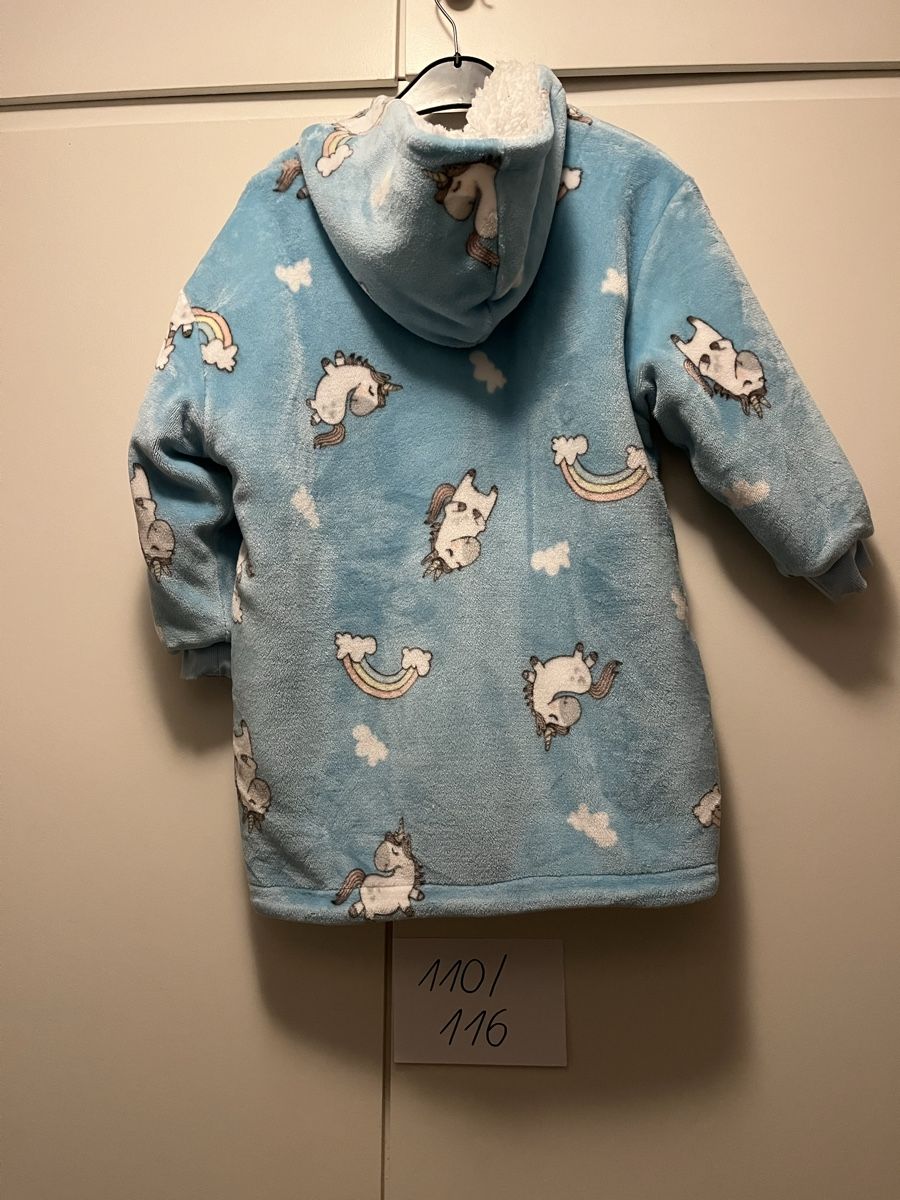 Pulls et sweat-shirts: Kuschelpulli Gr.110 – D'occasion à baden par jessgold 1