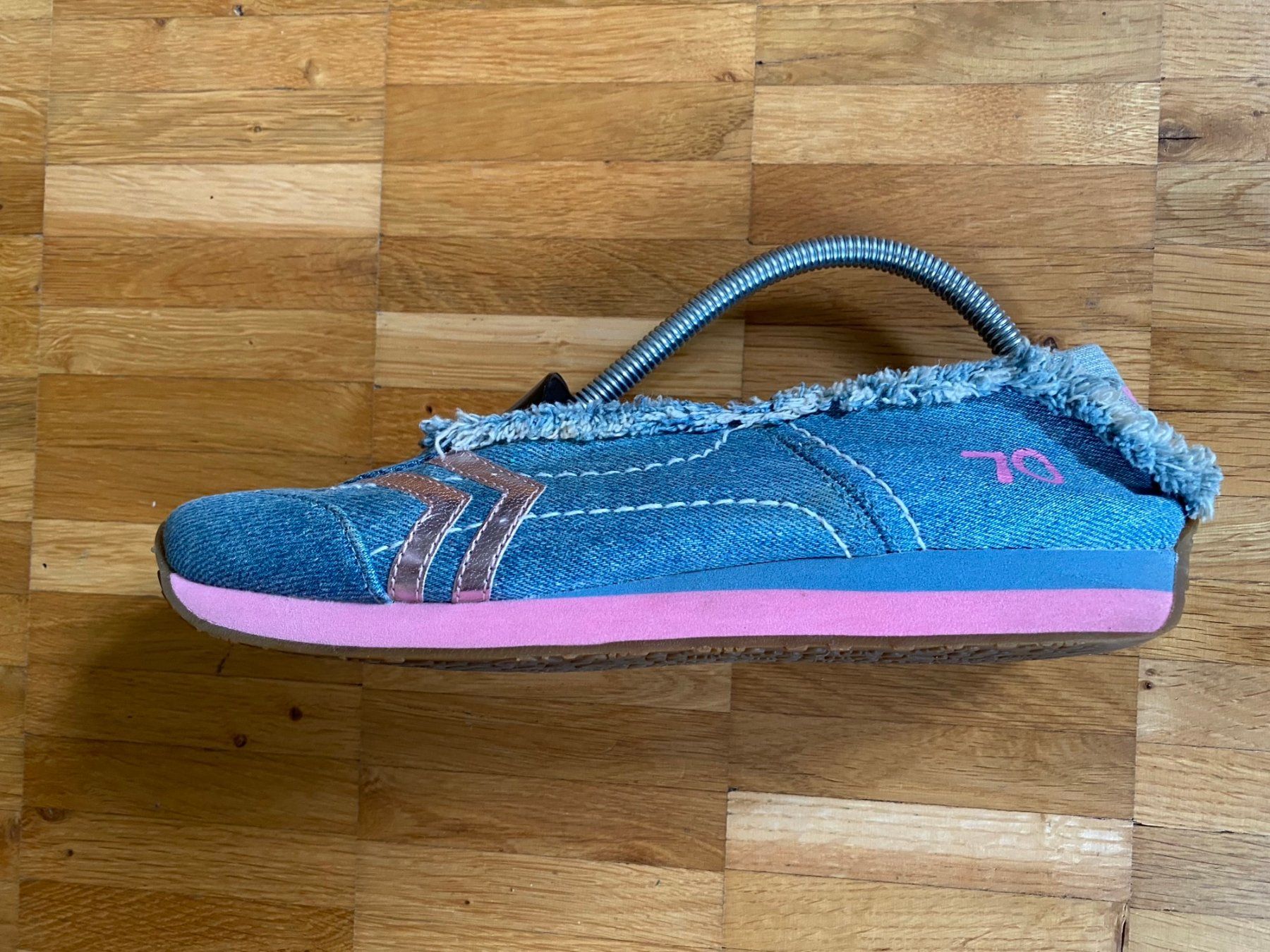 Chaussures filles: Jeans Stoffschuhe, Gr. 39, Sommer-Look – D'occasion à Kastanienbaum par Muenchnerkindl1 3