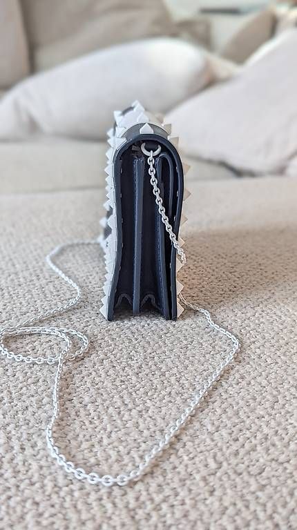 Valentino Taschen für Damen: Valentino Rockstud Tasche, dunkelblau/weiss, Leder – Gebraucht aus Bergdietikon von Lindor12 1