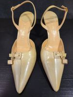 Louis Vuitton Slingpumps beige Lackleder Grösse 40