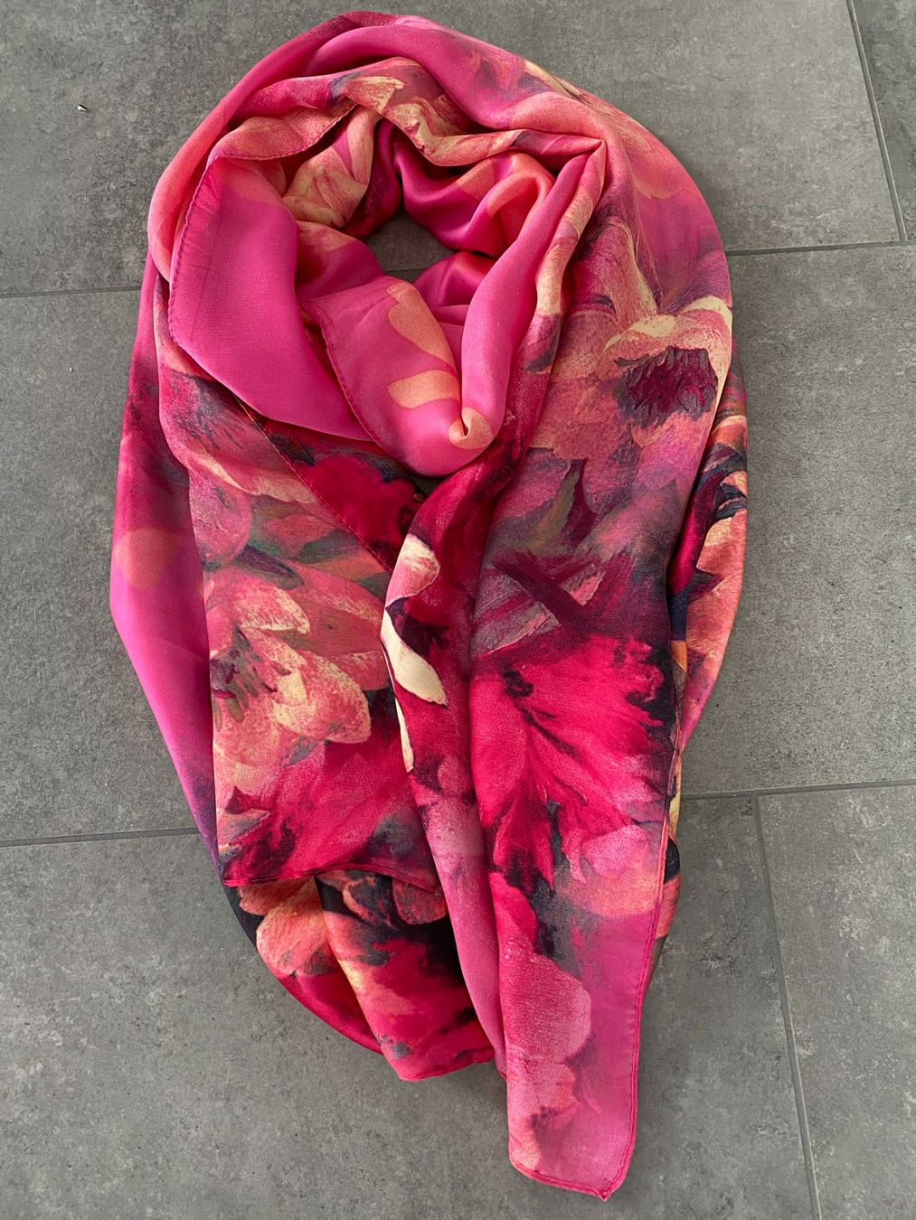 Foulards, Tücher & Schals: Wunderschöner Sommerschal,gross ,pink gemustert,NEU – Neu (gemäss Beschreibung) aus Sarmenstorf von Nathi013 1