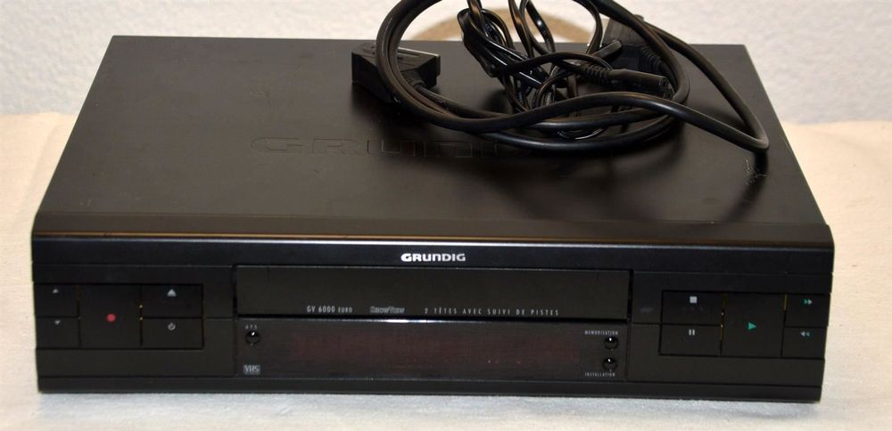 Magnétoscope VHS GRUNDIG GV 405 – Modèle D'occasion Fonctionnel