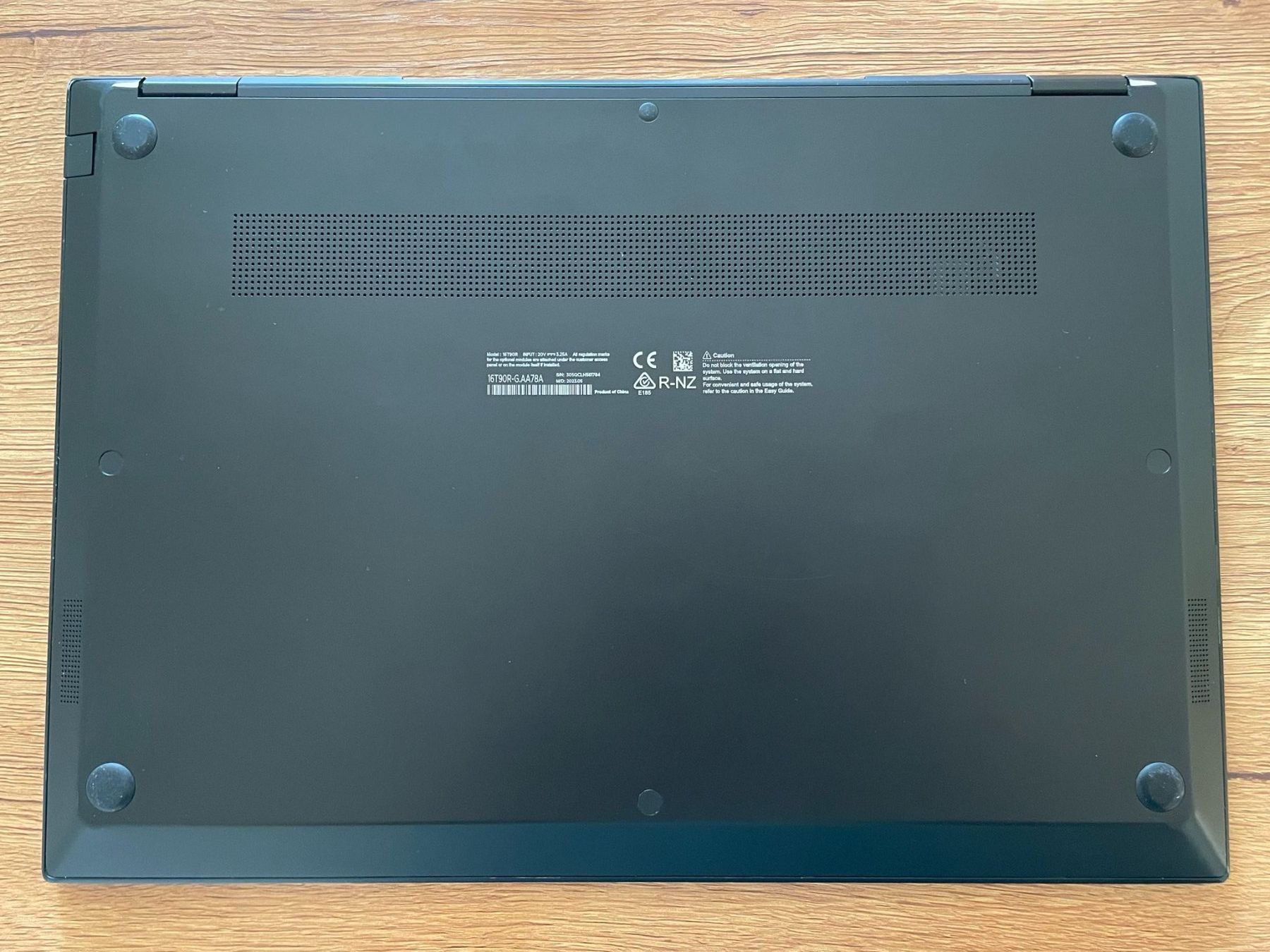 LG Notebooks: LG Gram Touchscreen 2-1 360 16" Foldable Notebook. – Gebraucht aus Olten von jjw264 4
