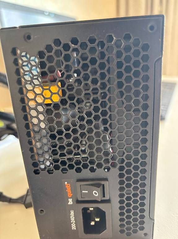 Elektronikbauteil: BE QUIET system POWER 700W – Neu und originalverpackt aus Aurigeno von RICCARDO013 2