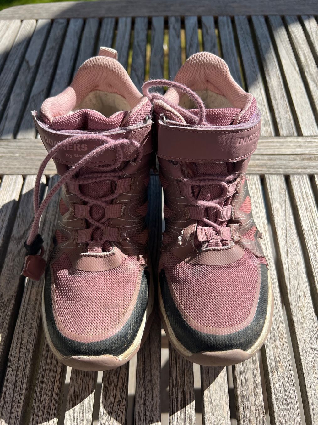 Scarpe per ragazze: Winterstiefel pink Grösse 35 gebraucht – Usato da Steinmaur venduto da HenSaa