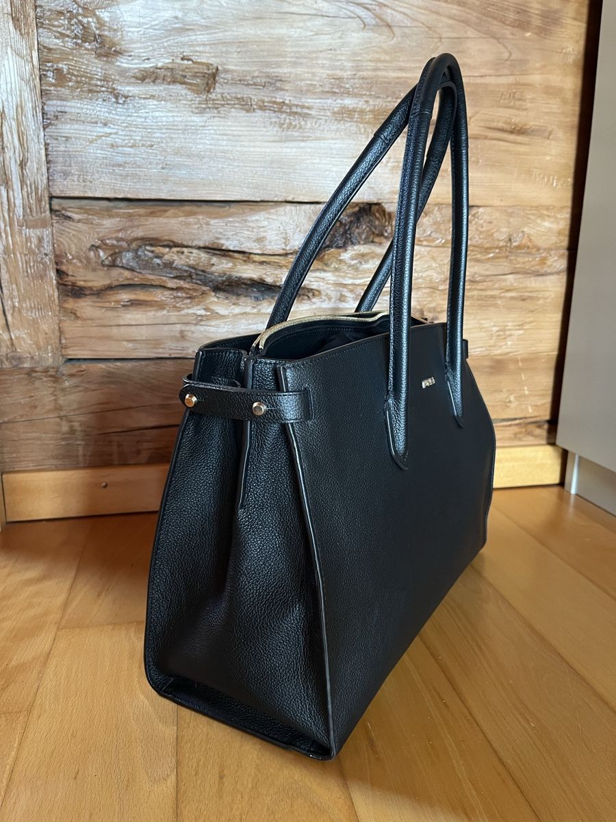 Furla Sacs femmes: Ledertasche Furla – D'occasion à Holzhäusern ZG par sto_x2m7 1