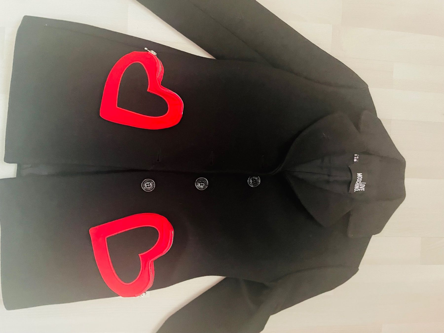Moschino Cappotti: Love Moschino Mantel – Usato da Rafz venduto da Bamboula67