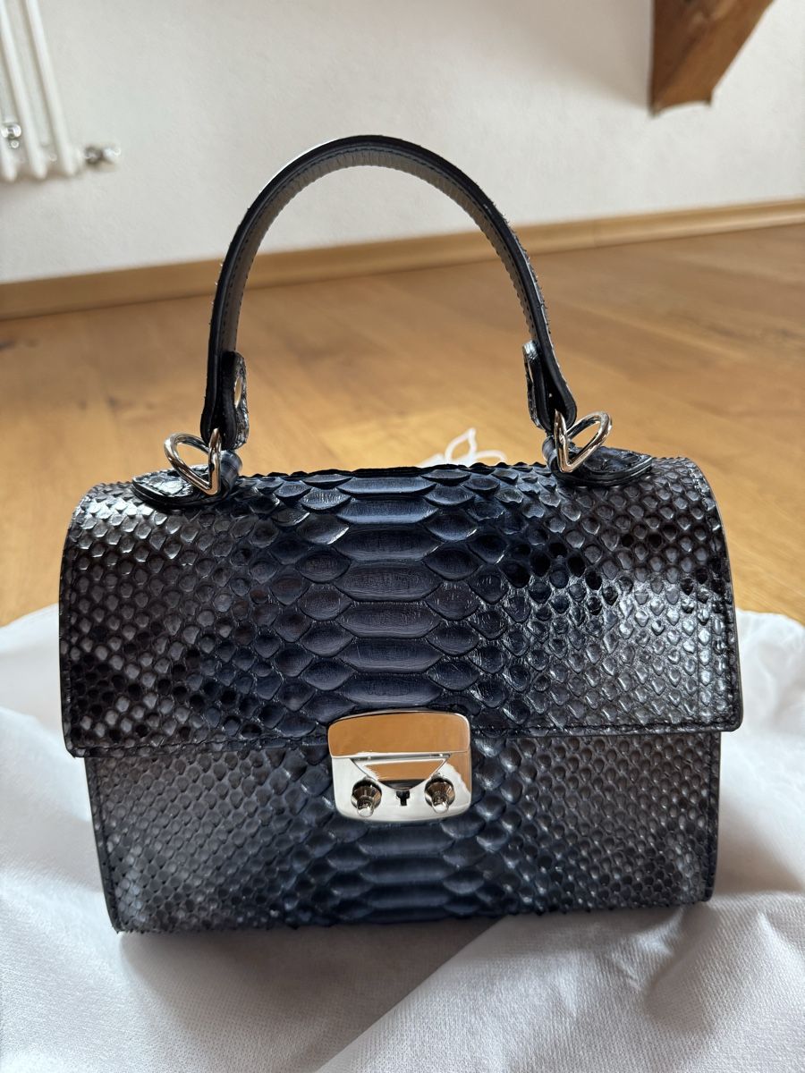 Taschen für Damen: Schicke Pythonleder Handtasche – Neu und originalverpackt aus Seon von noe_zz6w 2