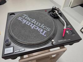 Technics SL-1210MK5 Plattenspieler - Voll funktionsfähig