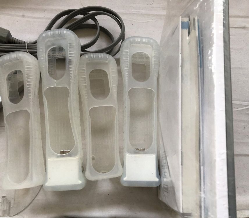 Nintendo Wii - Konsole [weiss] mit sehr viel Zubehör 7