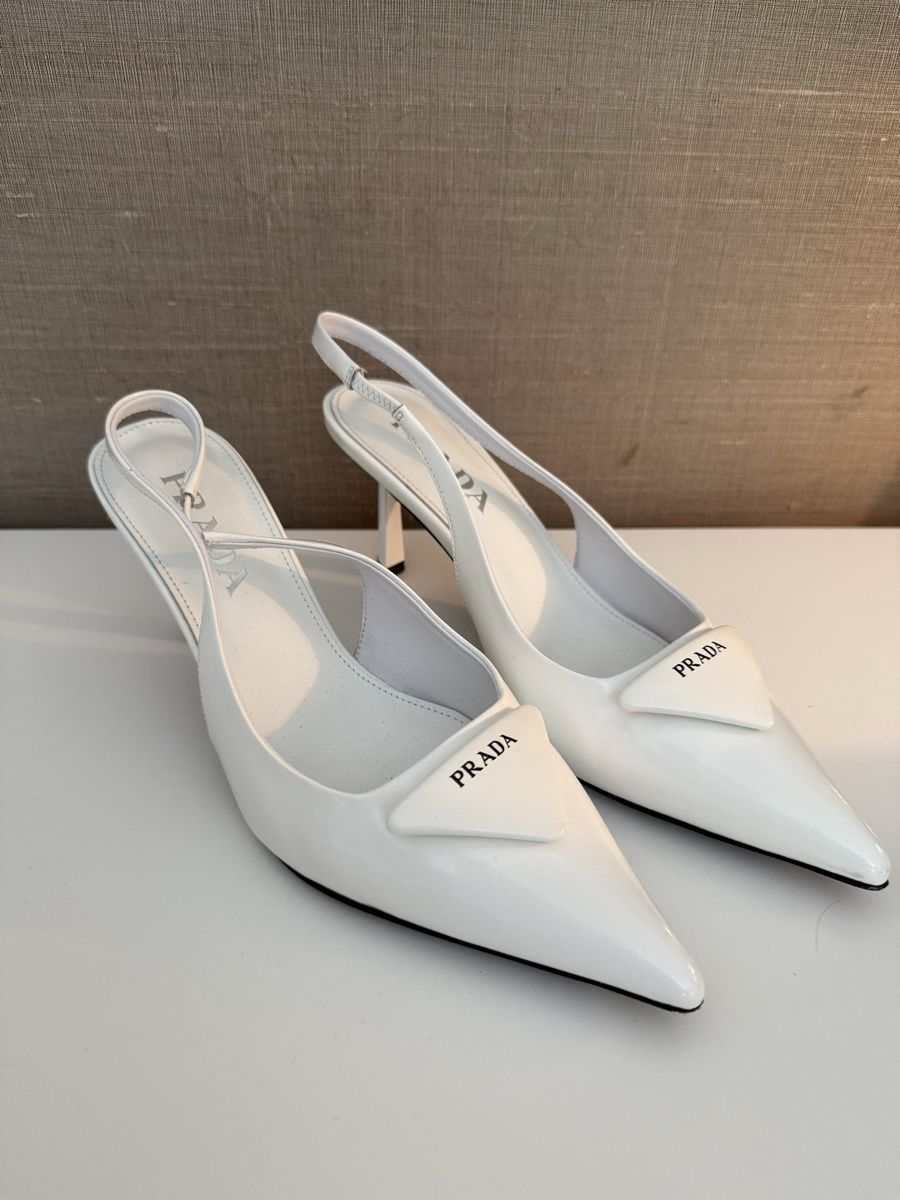 Prada Scarpe da donna: Prada Designer Pumps  – Usato da Wädenswil venduto da Cocomagi