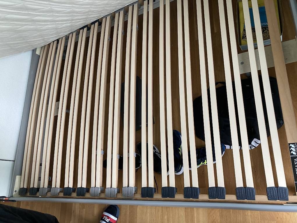 Letti: Doppelbett – Usato da Tägerwilen venduto da pir_7lr9 1