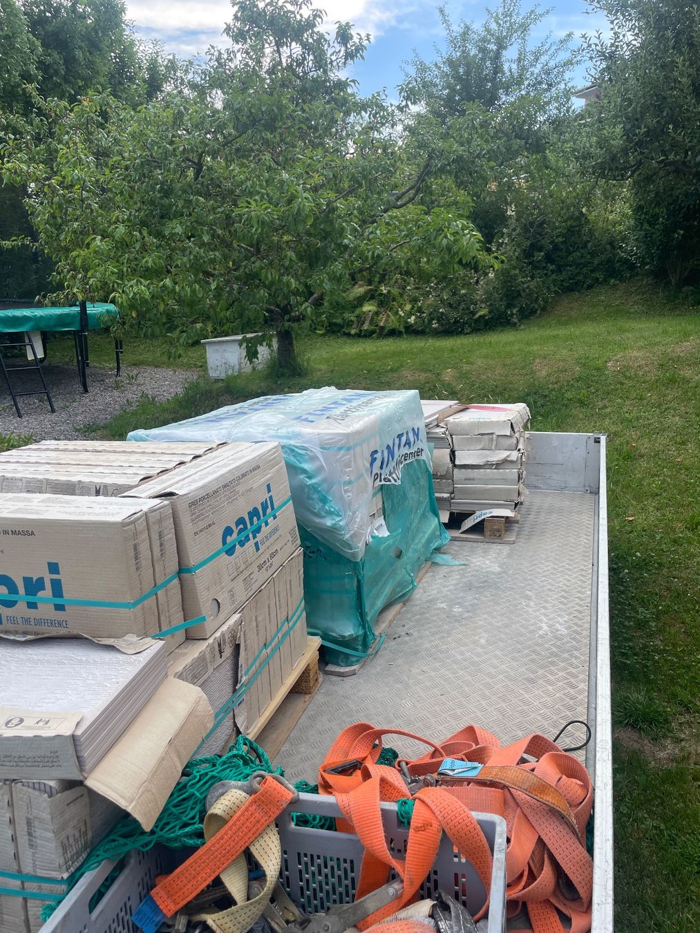 Rivestimenti per pavimenti: Bodenplatten Neu – Nuovo (secondo la descrizione) da Oberägeri venduto da ron_lxw7