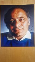 Burt Young, Original Autogramm auf Grossfoto in Farbe