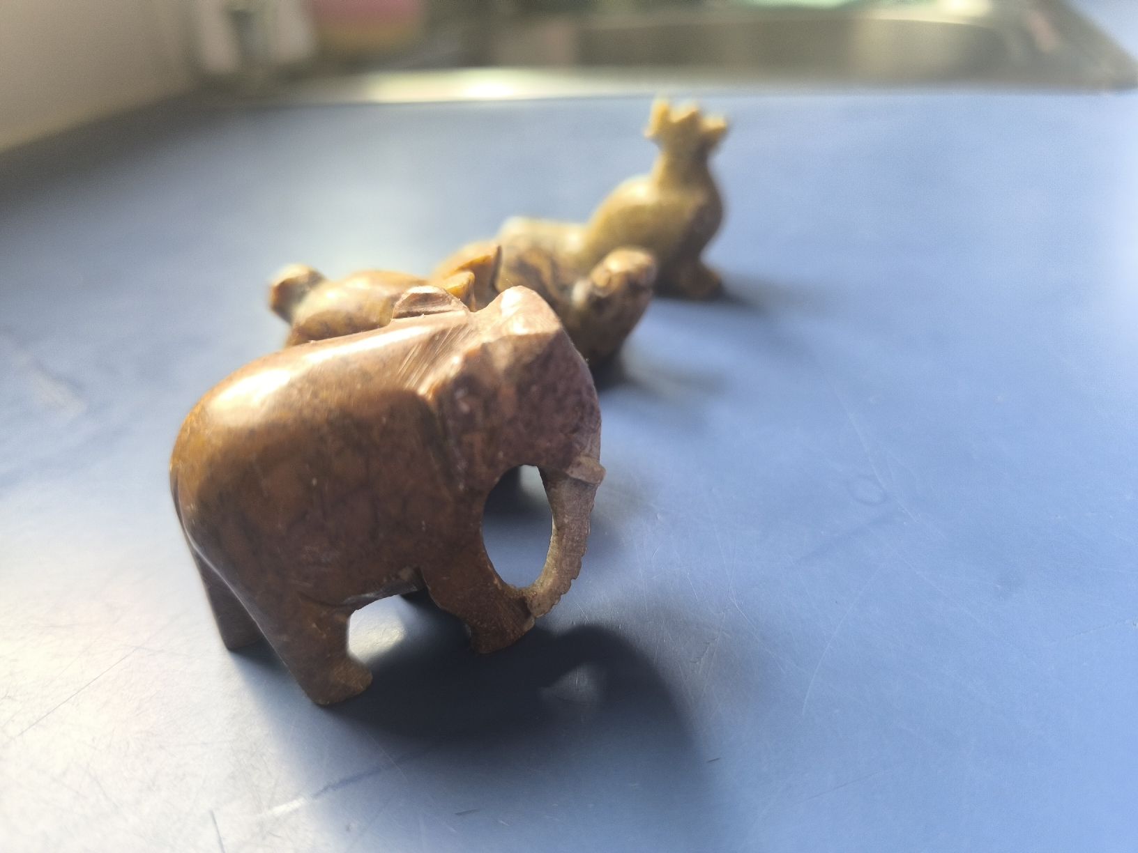 Statuette: 4 Tiere Figuren aus echtem Edelstein – Nuovo (secondo la descrizione) da Rickenbach Sulz venduto da jadeprinzessin89 2