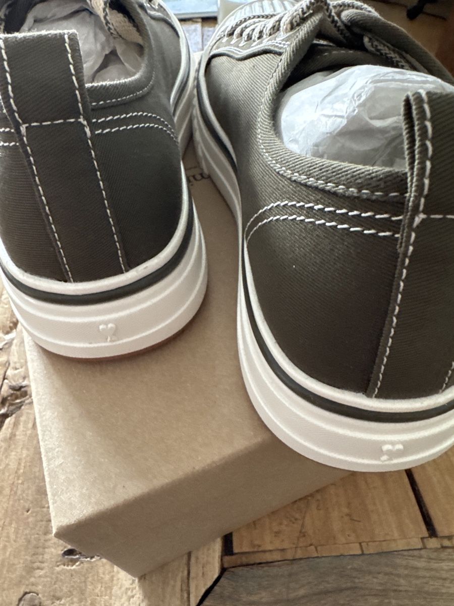 Scarpe da uomo: Ami Sneakers – Nuovo (secondo la descrizione) da Bülach venduto da Suters0403 4