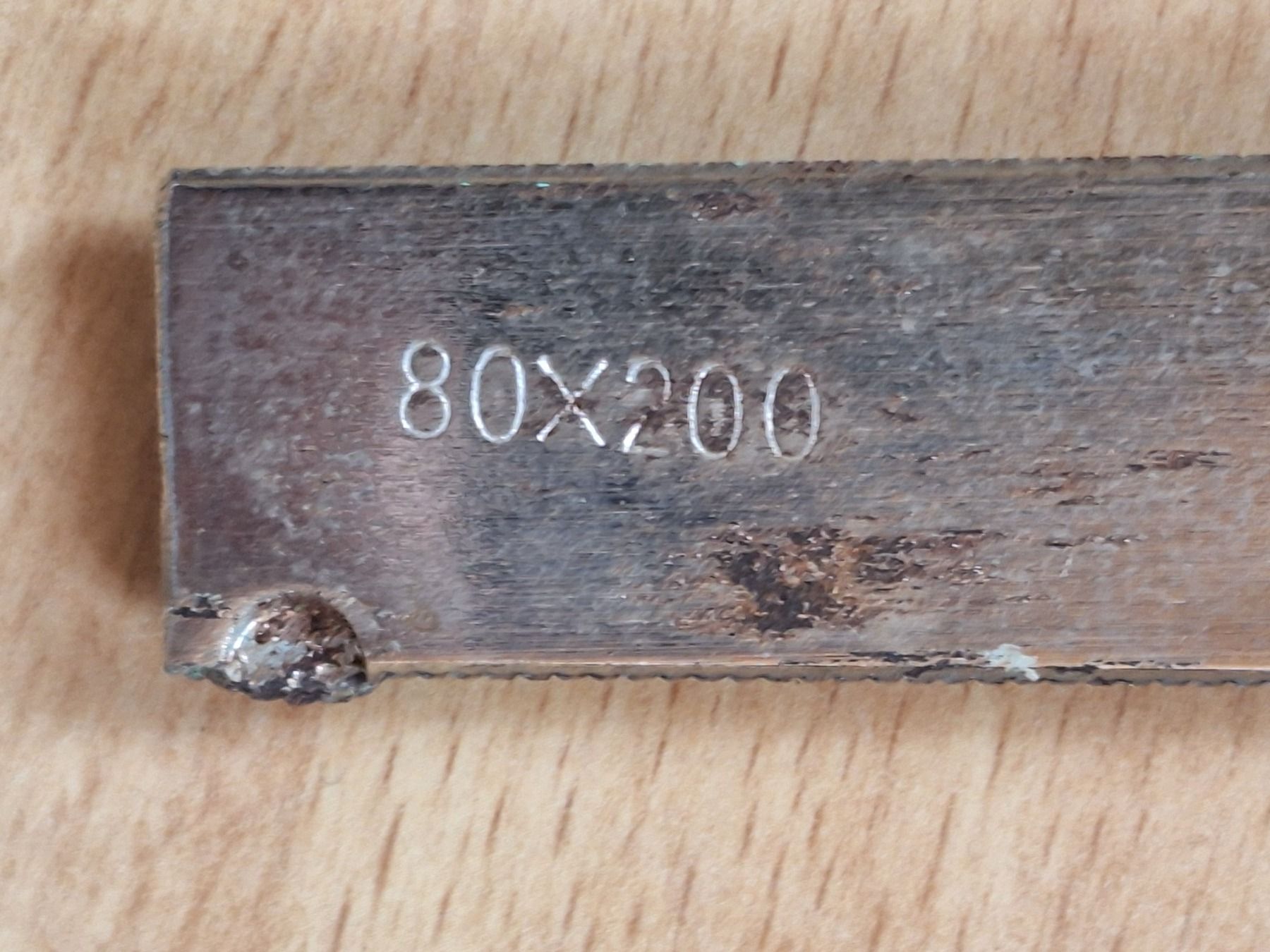 Tous les outils: Schraubzwinge 80x200 – D'occasion à Eriswil par corolla05 2