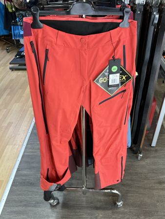 Blackyak Gore-Tex Skihose, Gr. M, Neu mit Etikett!