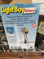 LightBoy Halogen Baustrahler 150W mit Klemme, Stativ