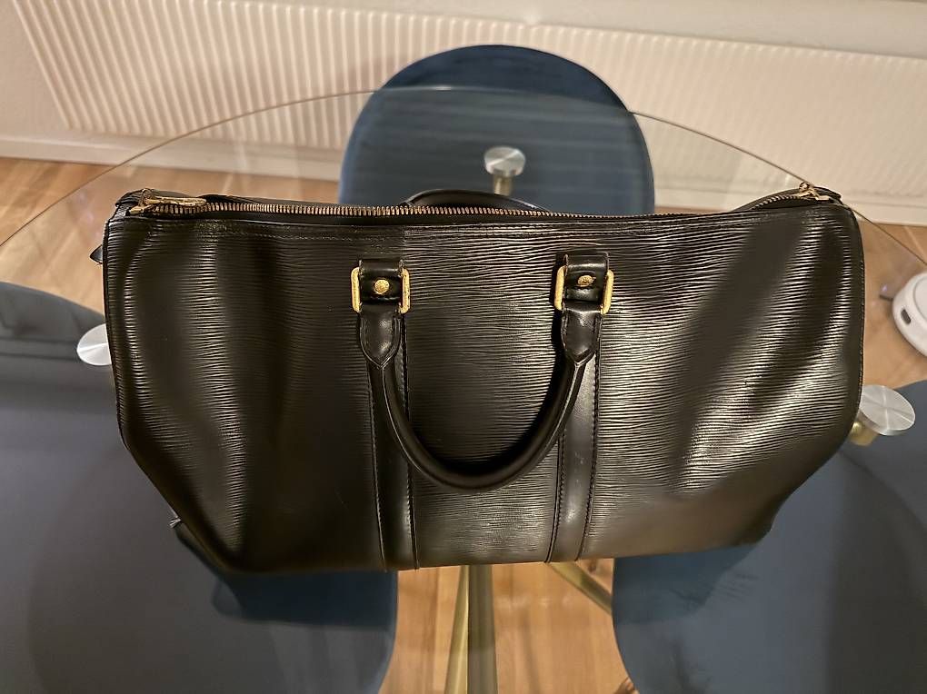 Borse: LV Keepall black Epi – Usato da Bern venduto da thu_ctq8