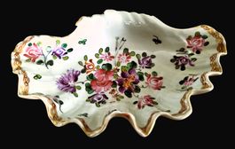 Edmé Samson plat coquillage XIXe Muschel Porcelaine Paris