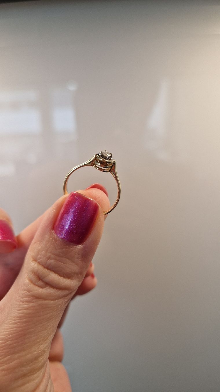 Bagues: Golden Ring mit Diamant – D'occasion à Zug par opo_cy5d 8