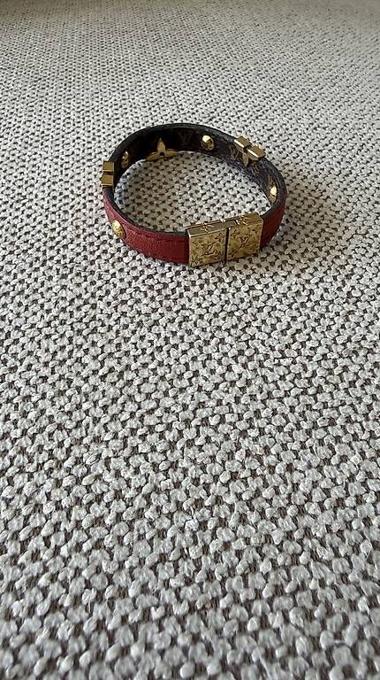 Armbänder & -reifen: Louis Vuitton Monogram Lederarmband – Gebraucht aus Schlieren von kumsal.aykac 2
