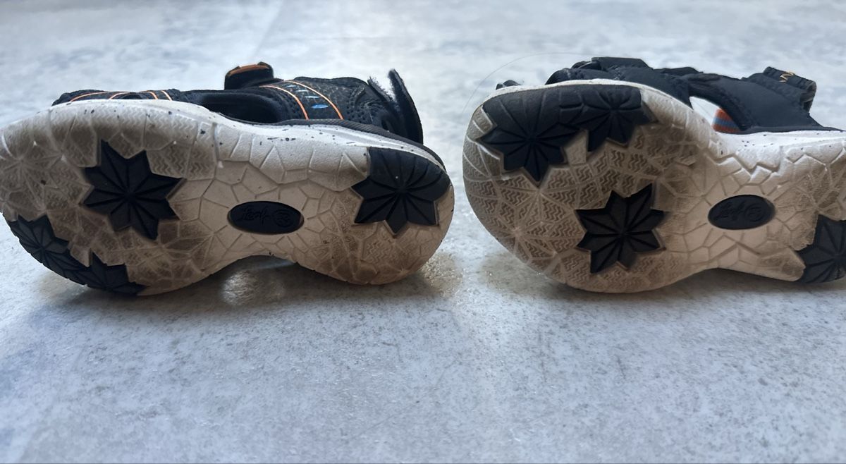 Scarpe per ragazzi: Leaf Sandalen grösse 23, 1mal getragen – Nuovo (secondo la descrizione) da Wolfhalden venduto da Bilgi90 4