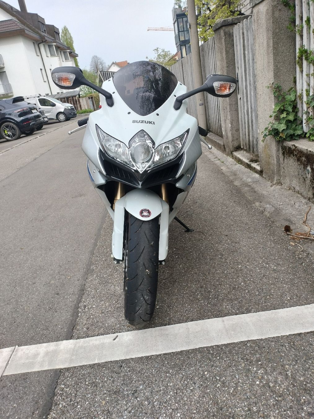 Suzuki Strasse: Suzuki GSX-R 600 K8  – Gebraucht aus Thalwil von do7_n6rl 1