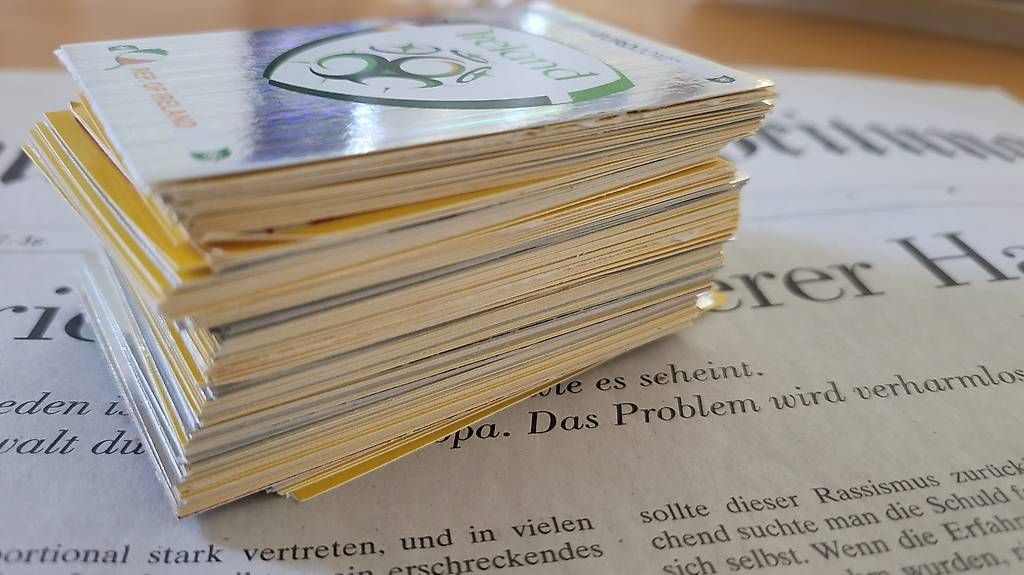Aufkleber: Panini-Sticker – Gebraucht aus Zürich von bel_w8kt