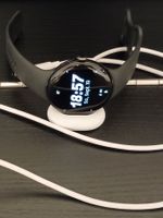 Google Pixel Watch 4 Smartwatch schwarz gebraucht