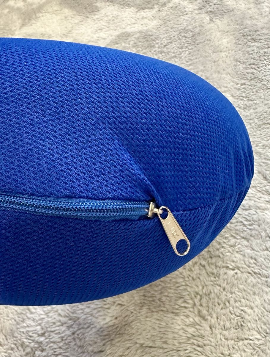Kissen: COUSSIN TRAVEL NAP NEW – Neu und originalverpackt aus Neuchâtel von m20004 3