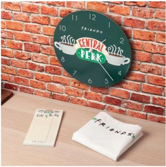 Tutte le decorazioni: Friends 3-teiliges Küchengeschenk-Set – Nuovo e nell'imballaggio originale da Auw venduto da trend4u_gmbh 1