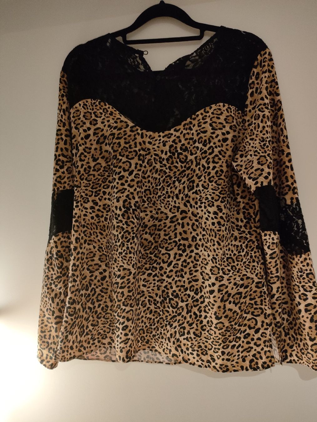 Blusen: Bluse Leoprint – Neu (gemäss Beschreibung) aus Oberengstringen von ina_5xrj 3