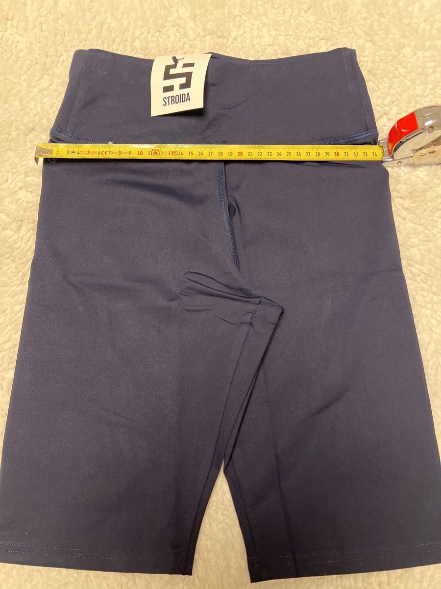 Leggings: Short Stroida bleu marine, taille L, neuf – Neu und originalverpackt aus Chenens von anasantos90 2