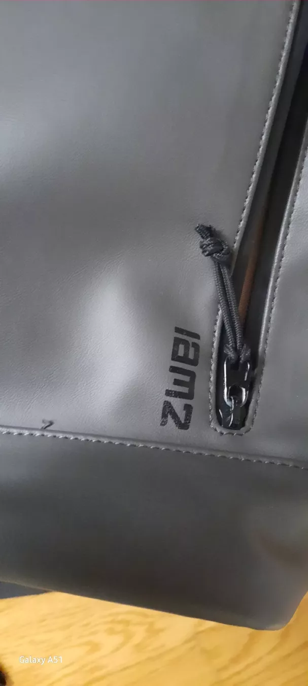 Zwei Zaini: ZWEI Rucksack grau  – Usato da Wädenswil venduto da H2H_Secondhandshop 2