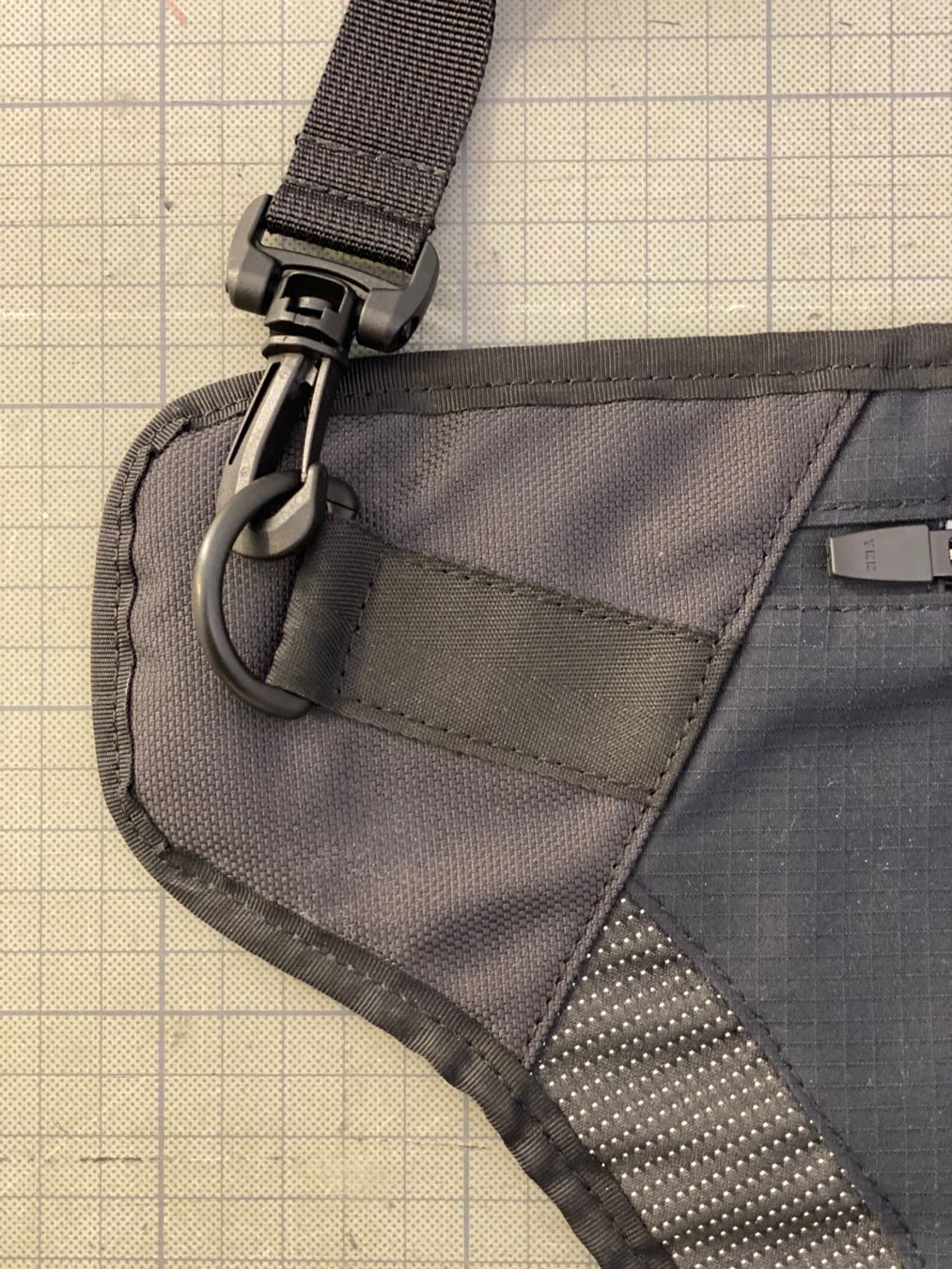 Taschen: 4Dimension Tasche / Bandolier Bag – Neu und originalverpackt aus Zürich von JL-233 5