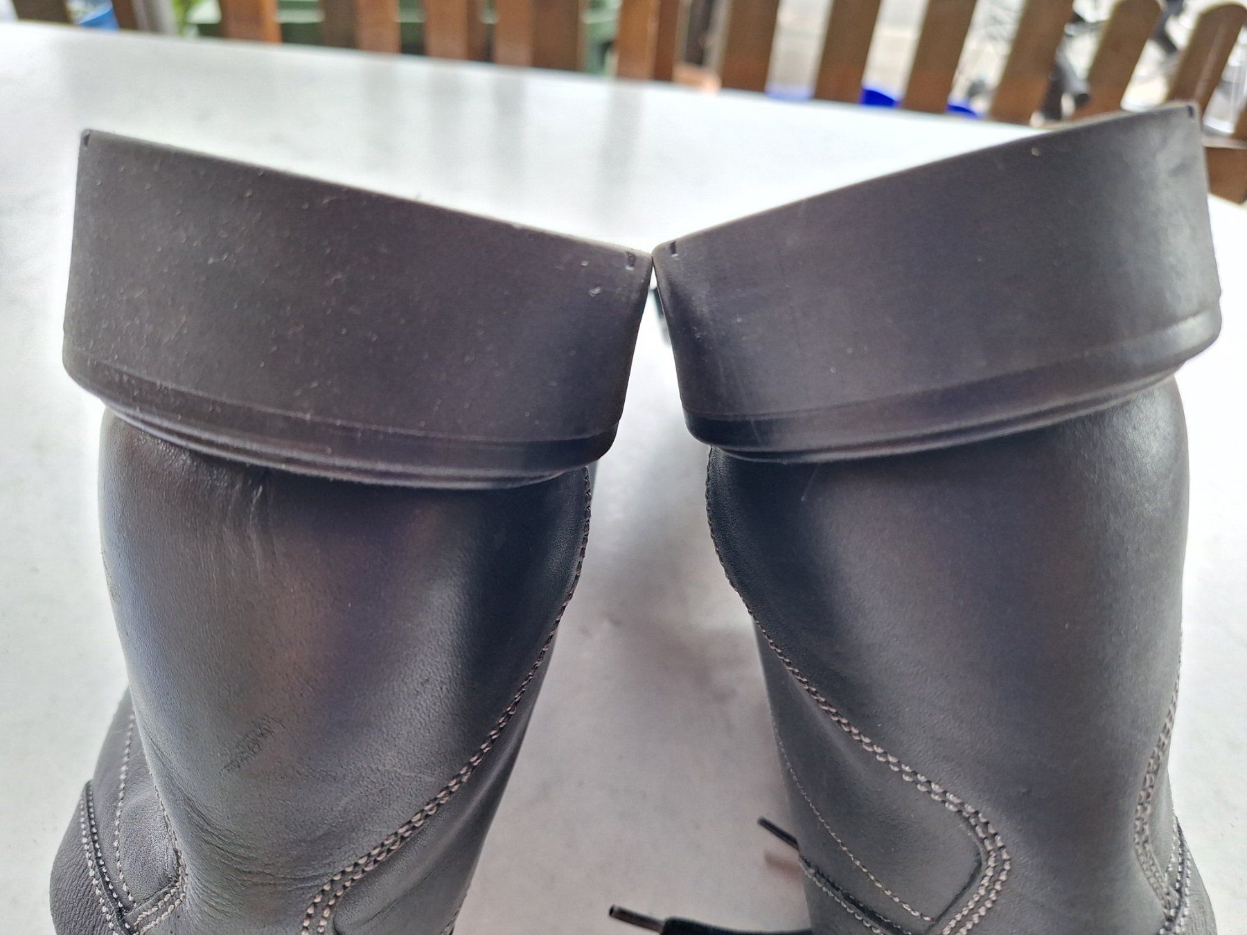 Herrenschuhe: FRETZ MEN SCHUHE - SCHWARZ - LEDER - GR 9/ 44 – Neu (gemäss Beschreibung) aus Huttwil von Kunterbuntli 3