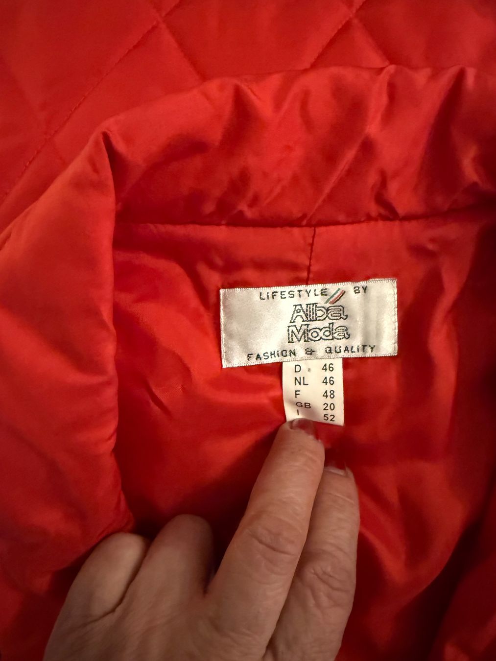 Alba Moda Gilet & Giacche senza maniche: ALBA MODA SEIDENWESTE – Usato da Zürich venduto da heb_c9cj 2