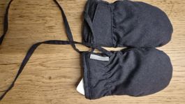 Maximo Baby Fäustlinge schwarz Grösse 3-6 Monate neuwertig