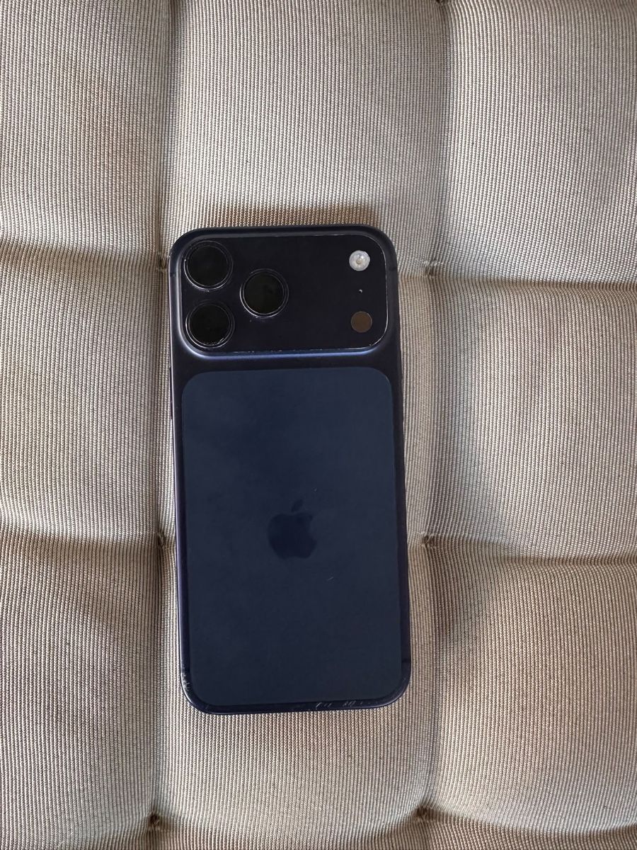 Apple Telefoni cellulari / Smartphones: iPhone 17 pro max 512 GB – Usato da Hägendorf venduto da xma_t72l 5