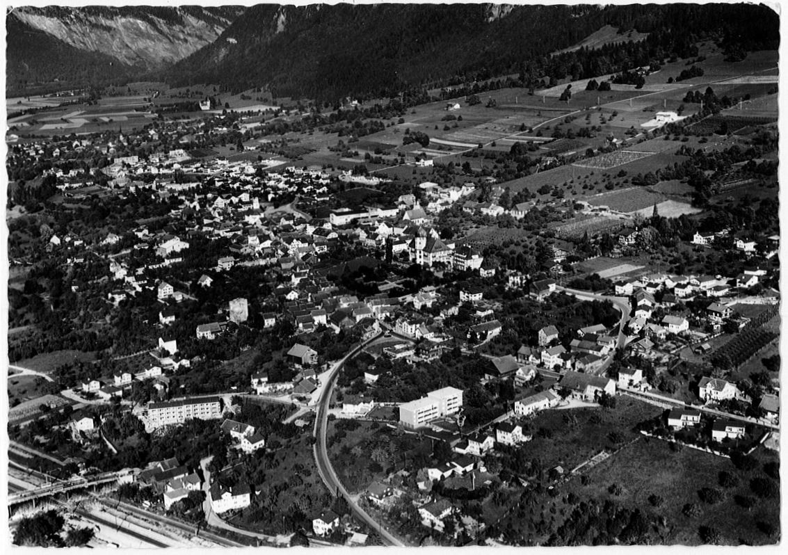 Ansichtskarten: GR 331 ZIZERS Flugaufnahme GF – Gebraucht aus Fribourg von philafri