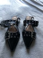 Sandales noires à brides et boucles, style pointu, noir