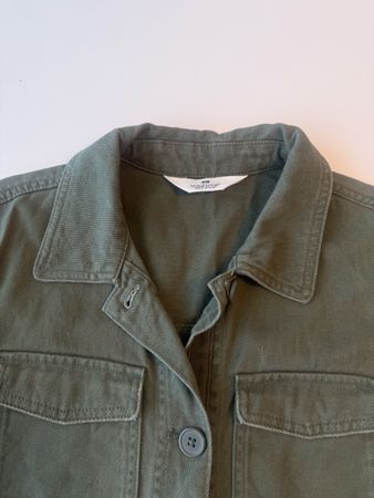 H&M Jacke, Olivgrün, Grösse 158–