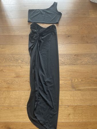 Sommer Set: One-Shoulder Top & Wickelrock, Schwarz, 2XL!