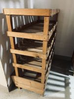 Holzgestell für Keller gratis abzugeben